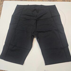 NWT Rrosseyz Women's Workout Shorts w/ Pockets Black Medium